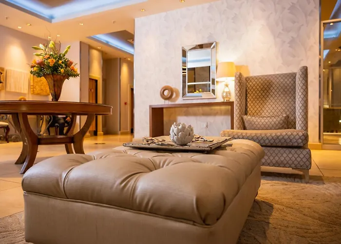 Golden Horse Hotel